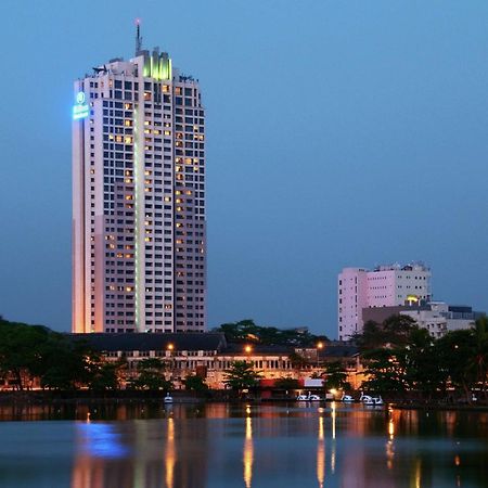 Hilton Colombo Residence Екстериор снимка